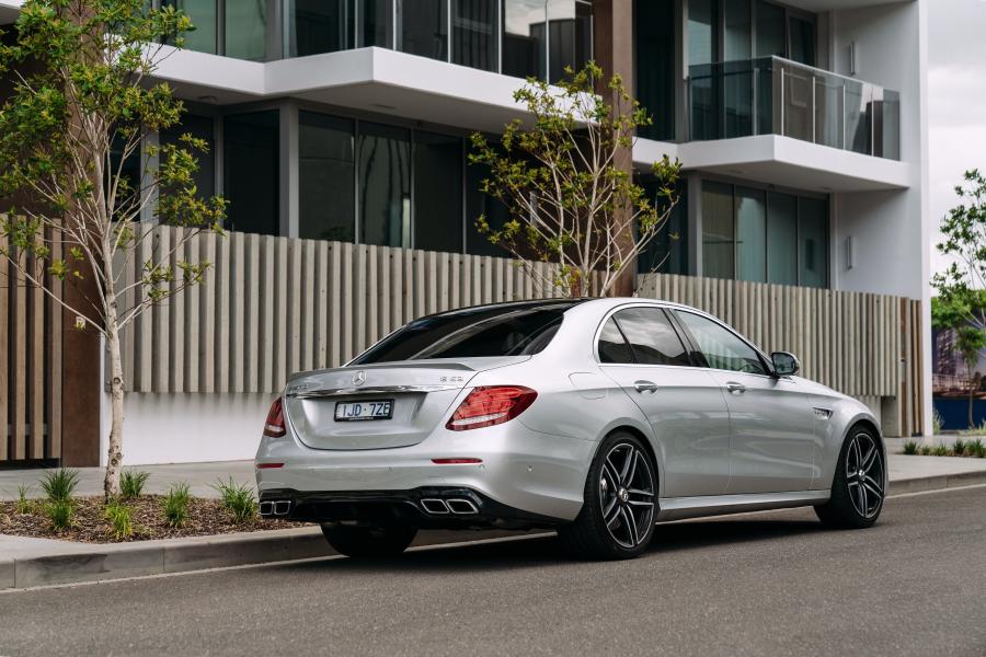  Mercedes-AMG E63 4Matic+ (W213) 2017 года  (AU) (фото 35 из 40)